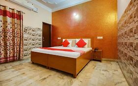 Hotel Aashirwad