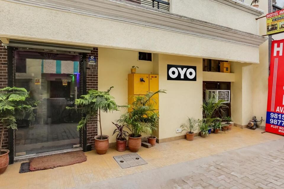 Hotel Aashirwad Chandigarh Exterior photo